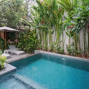 https://dee-mansion.hotelsseminyak.net